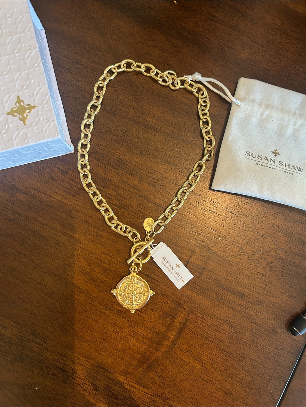 Susan Shaw Gold Compass Charm Chain Necklace